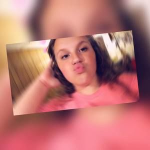 Meet your Posher, Kaitlyn